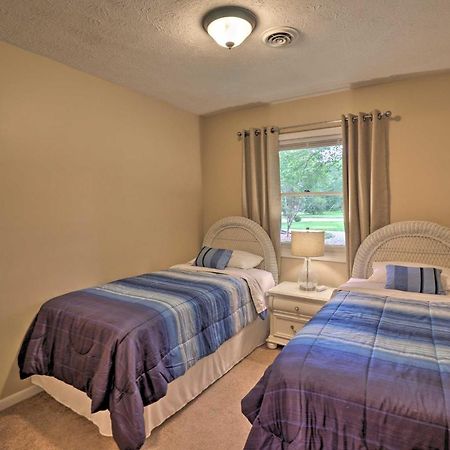 Hendersonville Home With Fire Pit 5 Mi To Downtown! Εξωτερικό φωτογραφία