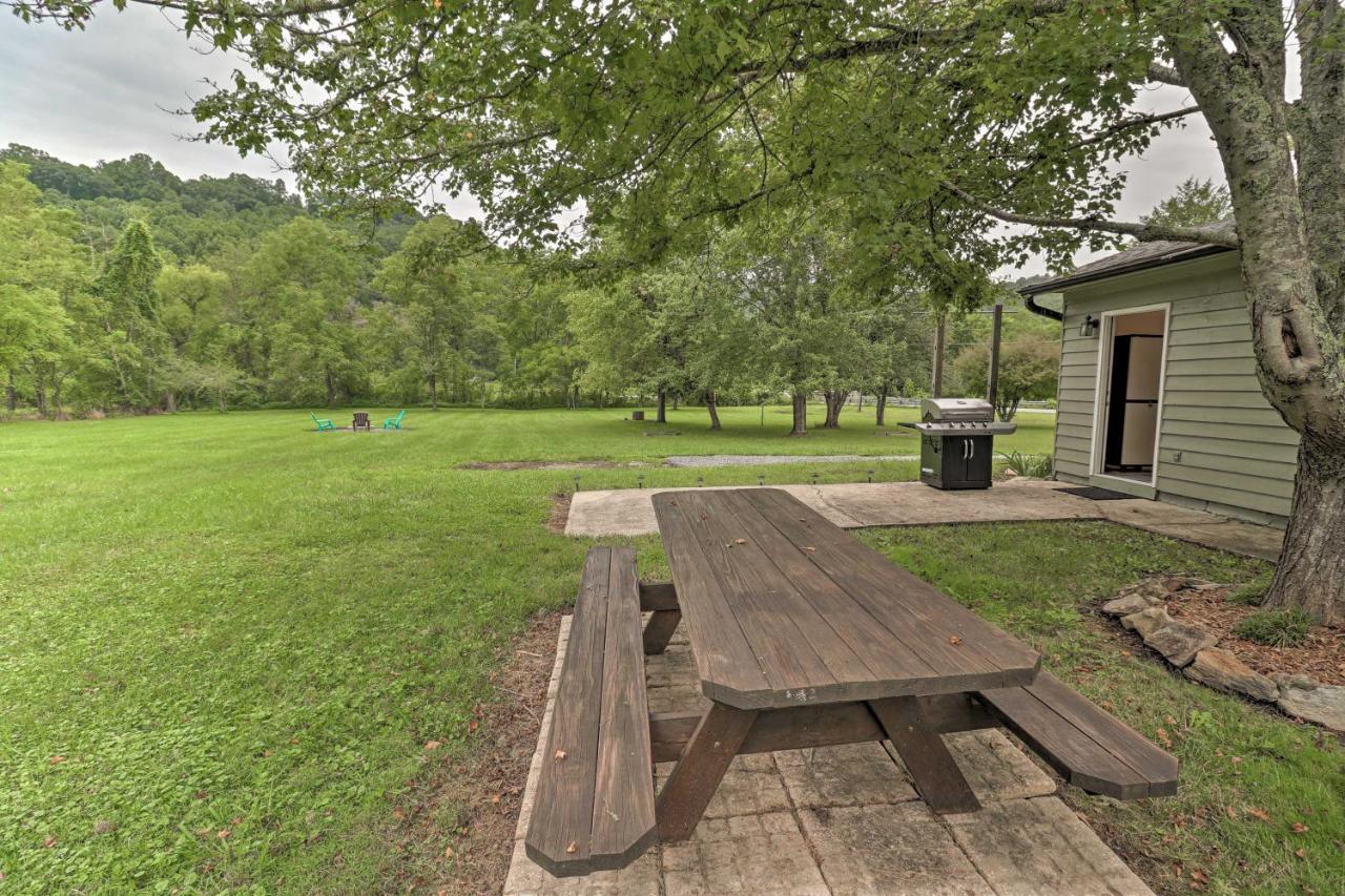 Hendersonville Home With Fire Pit 5 Mi To Downtown! Εξωτερικό φωτογραφία