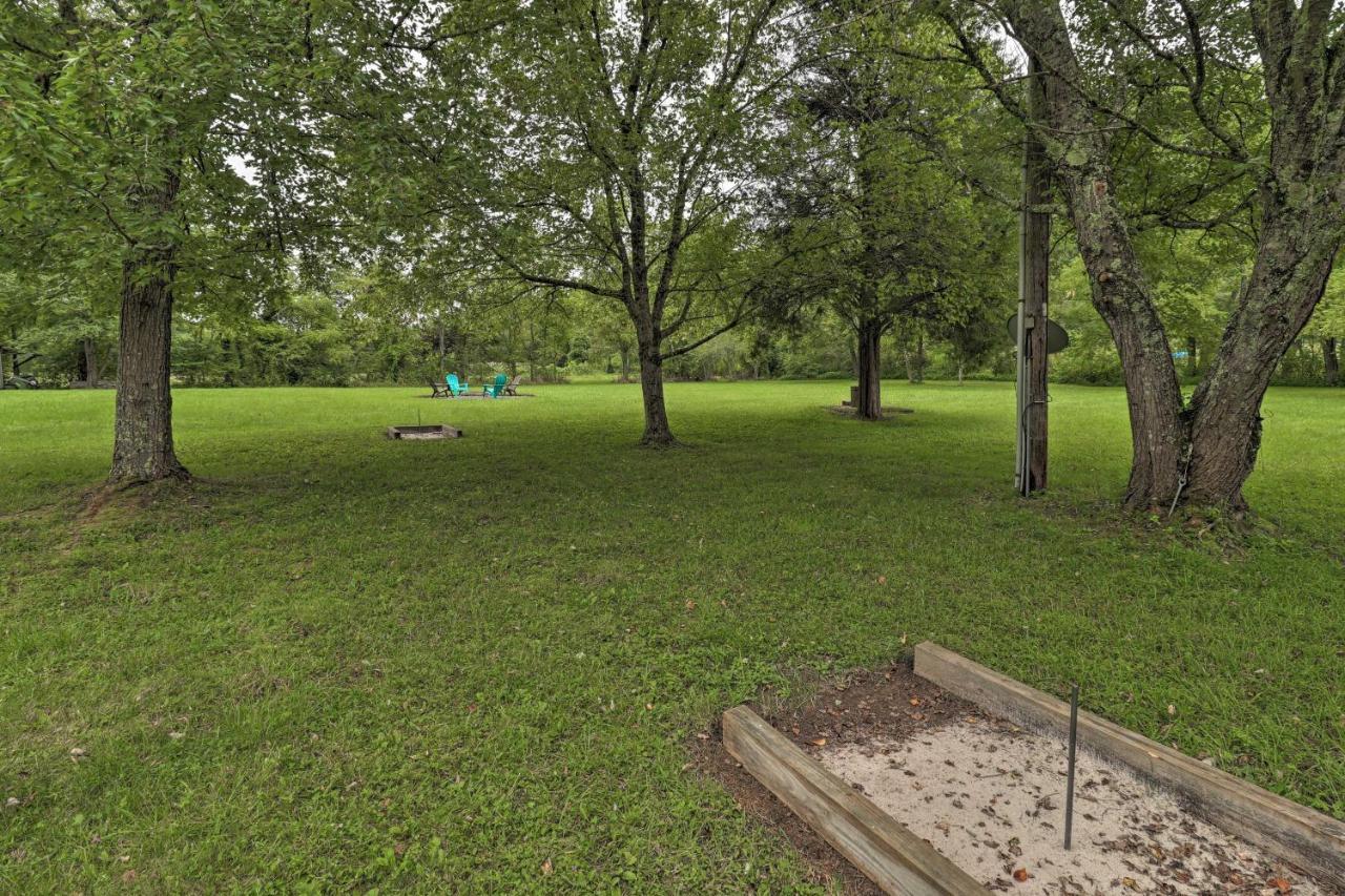 Hendersonville Home With Fire Pit 5 Mi To Downtown! Εξωτερικό φωτογραφία